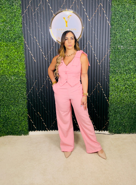 Rose Chic Two-Piece Set  (Puesto en Small)