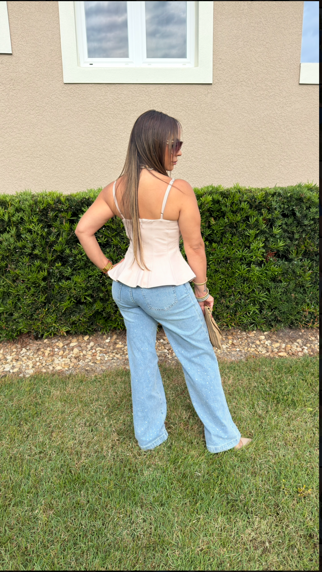Blusa Teresa Sculpt Beige (Puesta en Small)