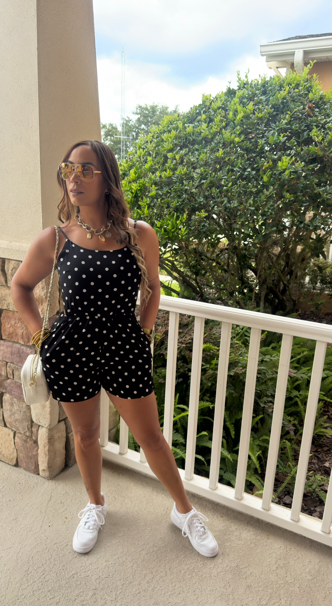 Polka Dot Romper (Puesto en Small)